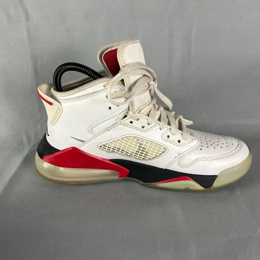Nike Air Jordan Mid Mars 270 Sneakers Kids 6 White Fire Red Lace Up BQ6508-100